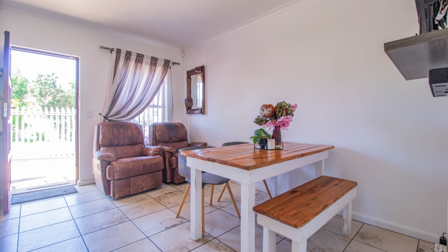 2 Bedroom Property for Sale in Victoria Park Western Cape